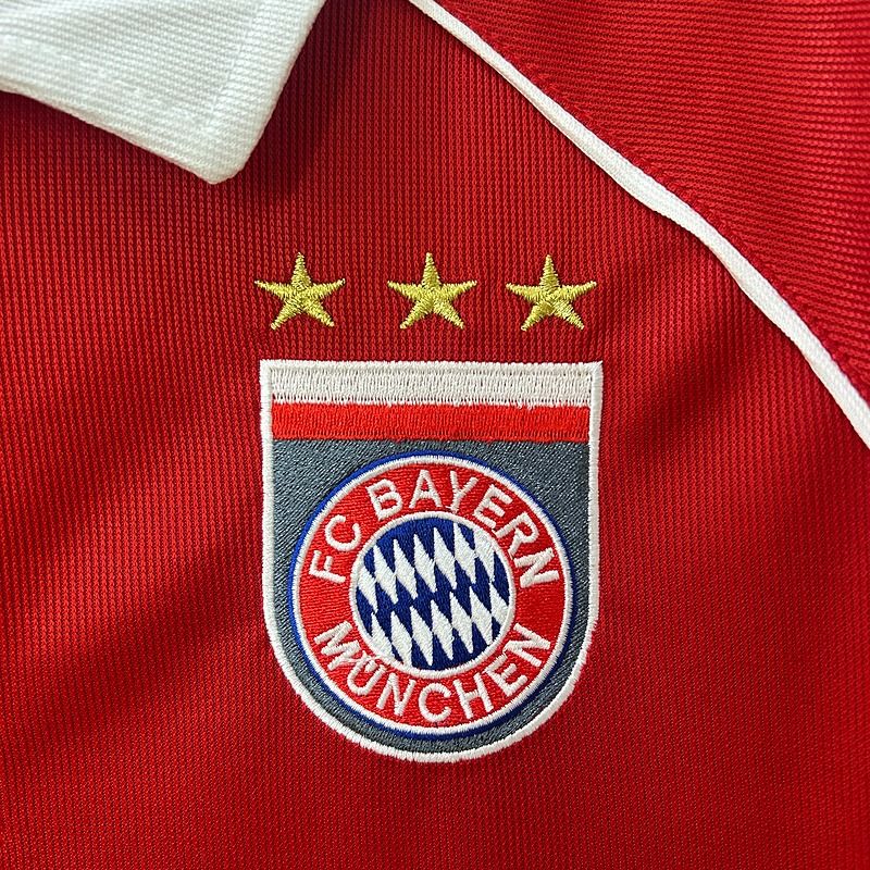 FC Bayern München 2005/2006 Home - Fan Version [Adult]