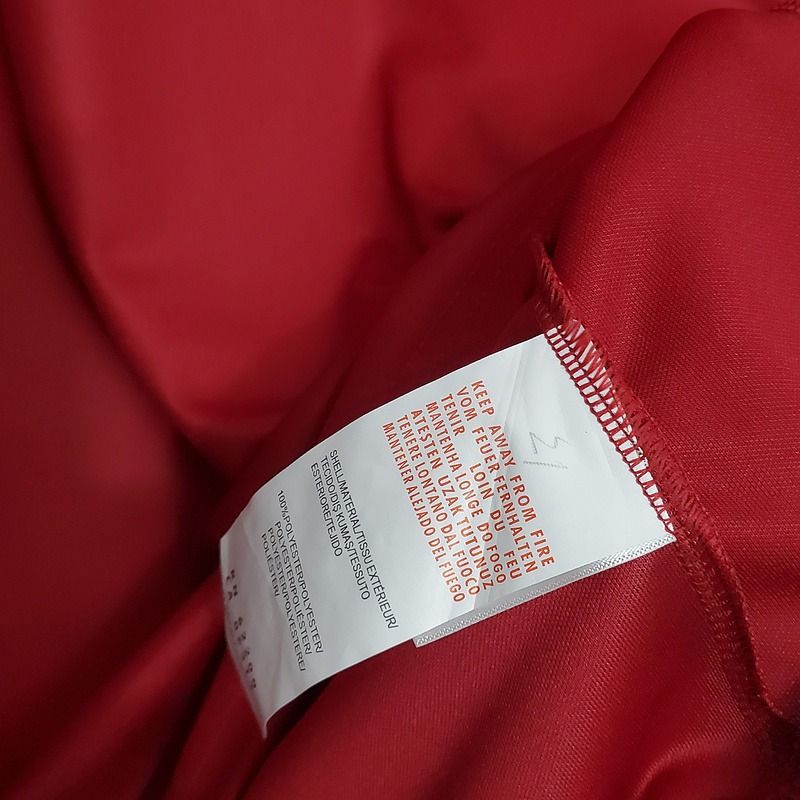 Camiseta Roja Edición Especial 2006 de la Selección Nacional de Italia - Versión Aficionado [Adulto]