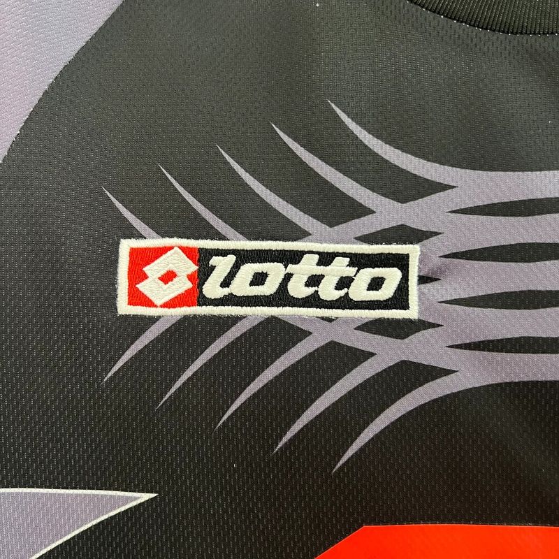 Juventus FC 2001/2002 Retro Visitante - Versión Fan [Adulto]