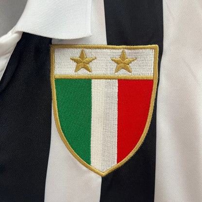Juventus FC 2001/2002 Home Retro - Fan Version [Adult]