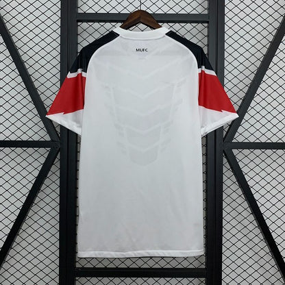 Manchester United 2010/2011 Away - Fan Version [Adult]
