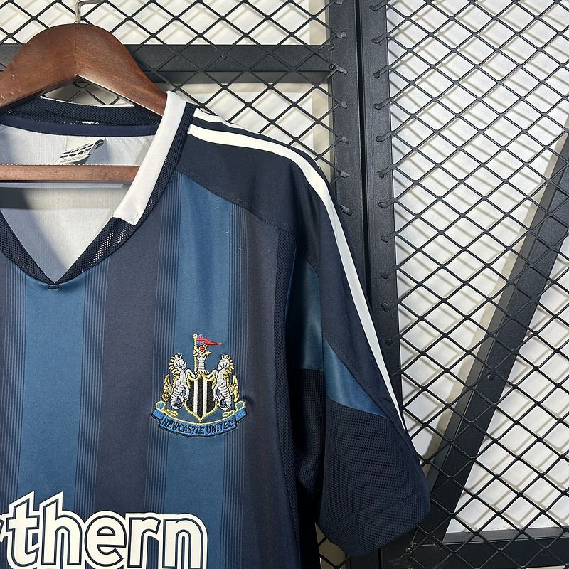 Newcastle United FC Retro 2005/2006 Away - Fan Version [Adult]