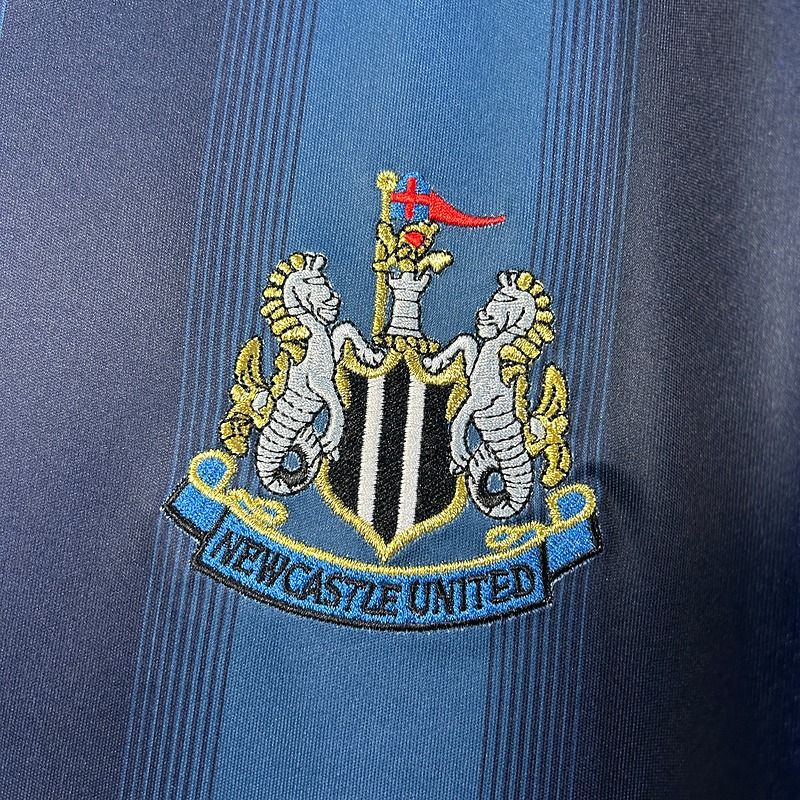 Newcastle United FC Retro 2005/2006 Away - Fan Version [Adult]