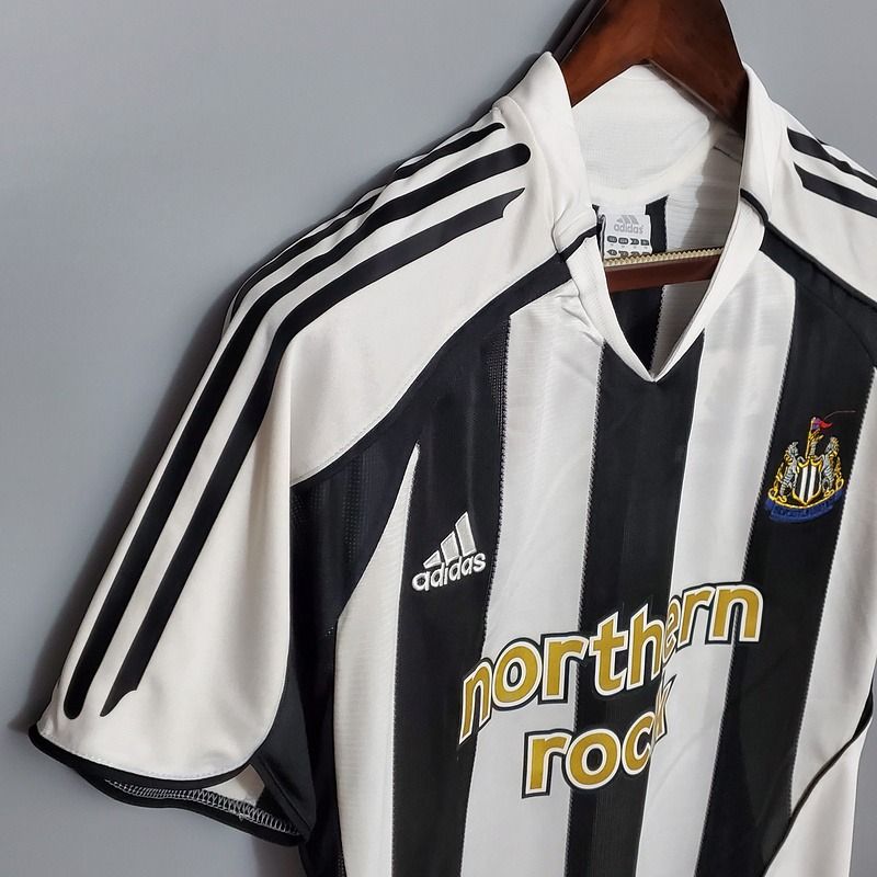Newcastle United 2005/2006 Home - Fan Version [Adult]