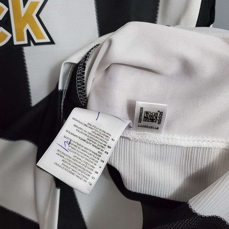 Newcastle United 2005/2006 Home - Fan Version [Adult]