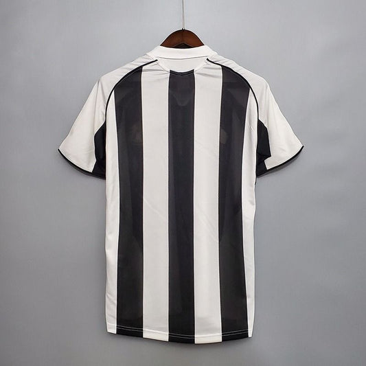 Newcastle United 2005/2006 Home - Fan Version [Adult]