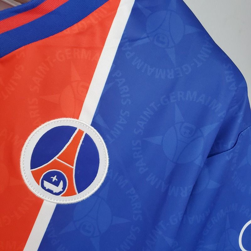 Retro Paris Saint-Germain 1995-1996 Home Fan