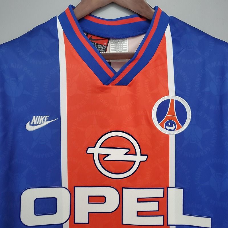 Retro Paris Saint-Germain 1995-1996 Home Fan