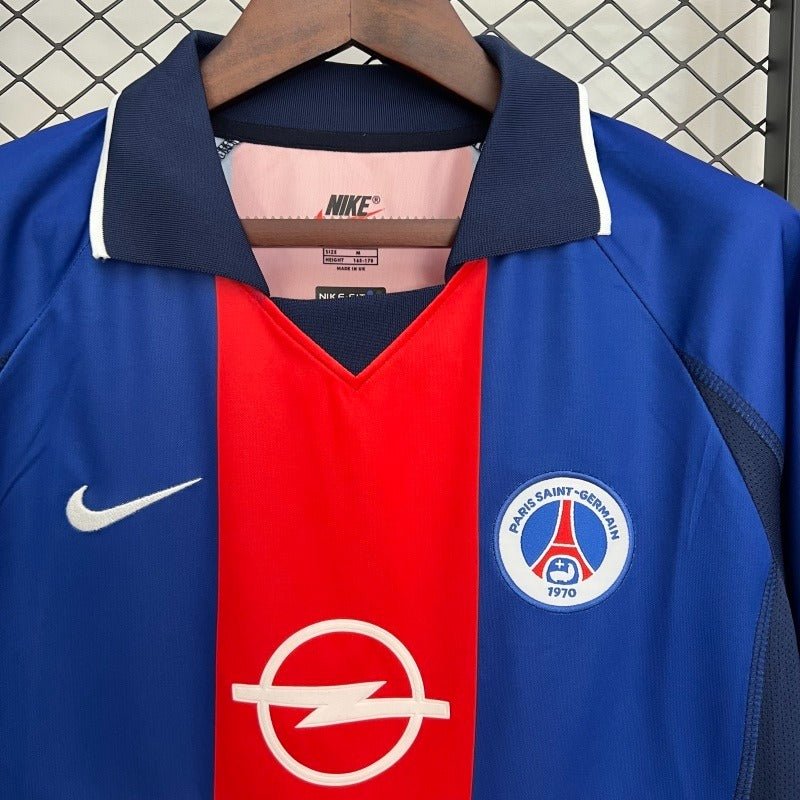 Retro Paris Saint-Germain 2000-2001 Home Fan