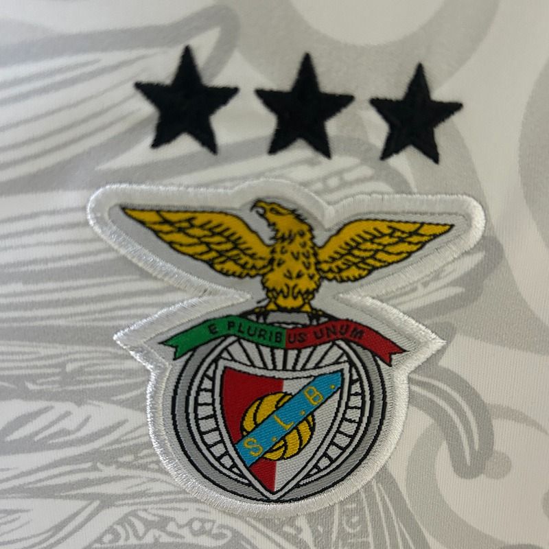 SL Benfica 2025/2026 Entrenamiento - Versión Aficionado [Adulto]
