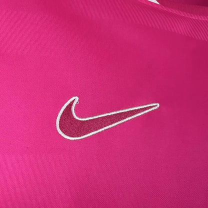 Sporting CP 2026-2027 Pink October Fan Jersey - View 5