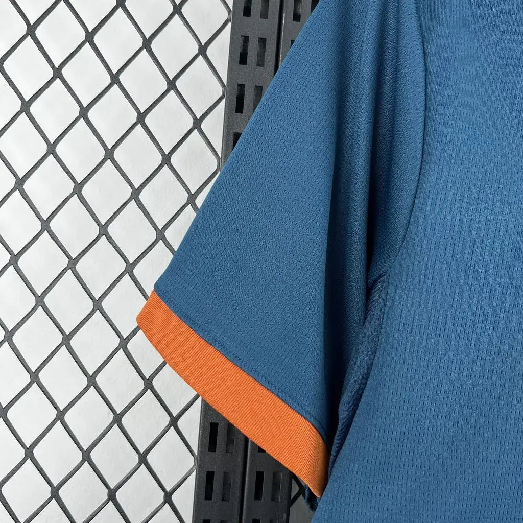Valencia CF 2026-2027 Away Fan Jersey - View 4
