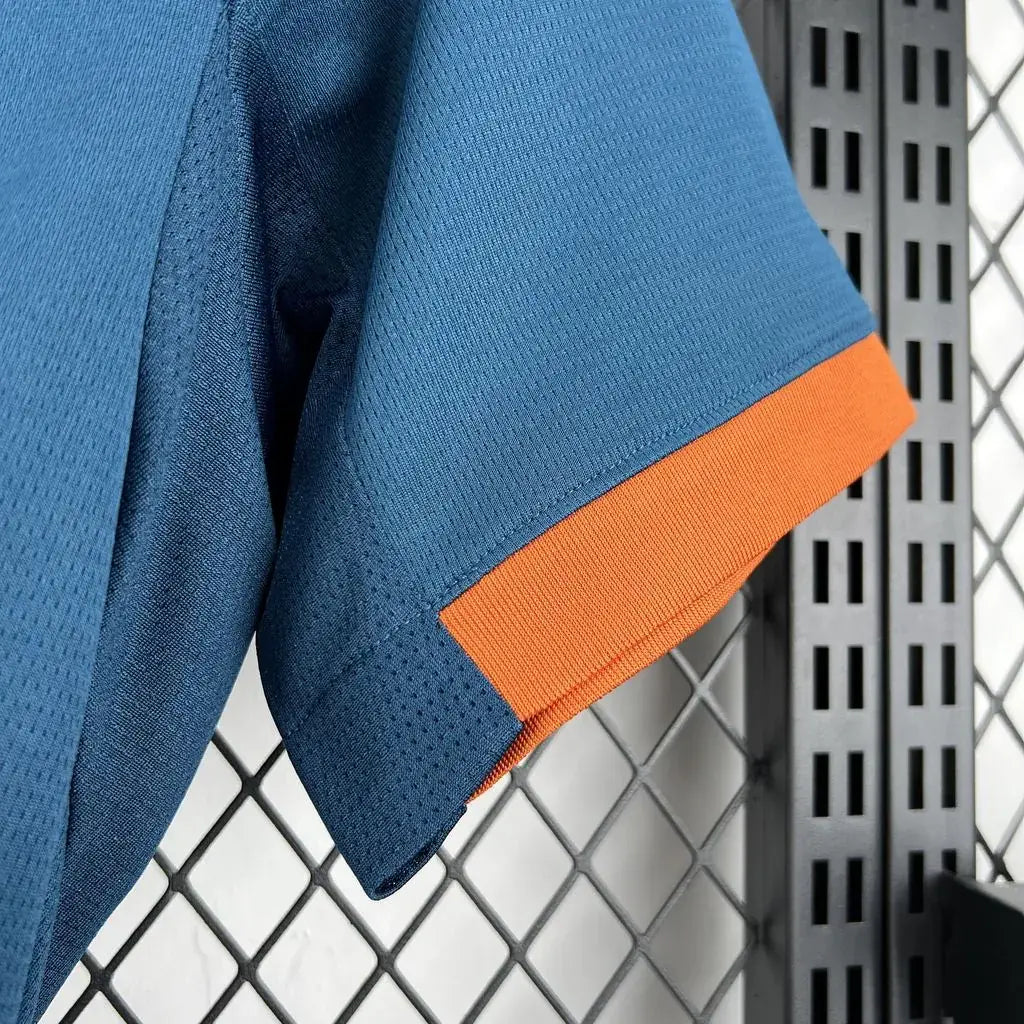 Valencia CF 2026-2027 Away Fan Jersey - View 7