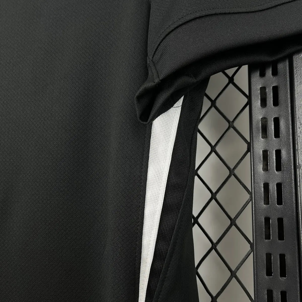 Vasco Da Gama 2026-2027 Home Fan Jersey - View 8